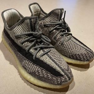Yeezy Boost Zyon